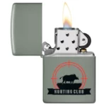 Žiebtuvėlis Zippo Hunting Club atdarytas dega