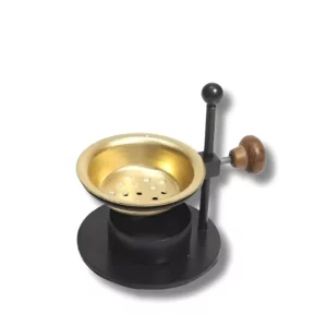 Reguliuojamo aukščio metalinė smilkalinė dervoms „Gold on Black“