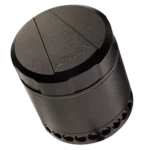uodas anoduoto aliuminio DynaVap DynaGrynd metalinio smulkintuvo dangtelis su gamintojo logotipu iš viršaus